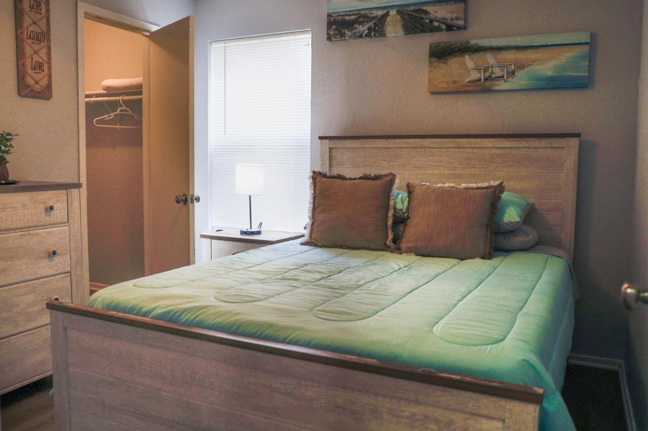 Congeniality And Comfort. All The Essentials With Class, 2 Nights? 2 Weeks? Stay, Relax, Work, Or Go Out For Fun. Arlington Esterno foto